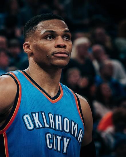 都足以左右 都足以左右